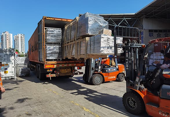 Supper loading with 6m pallets To Chile,lead carbon battery,lead acid battery